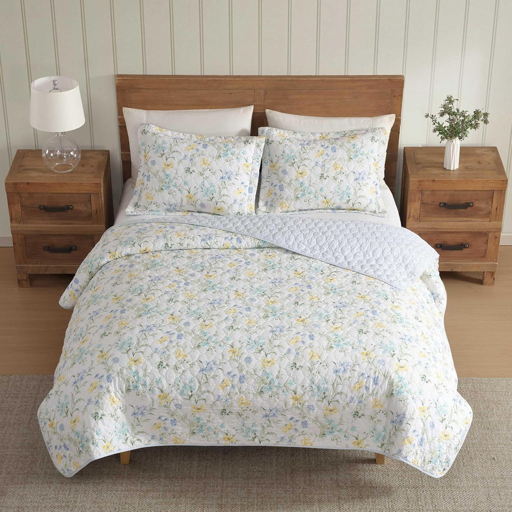 Laura Ashley - King Quilt Set, 100% Soft Cotton Bed Set for Year Round Comfort, 3 Piece Floral Bedding with Matching Pillowcases (Poppy Meadow Blue)
