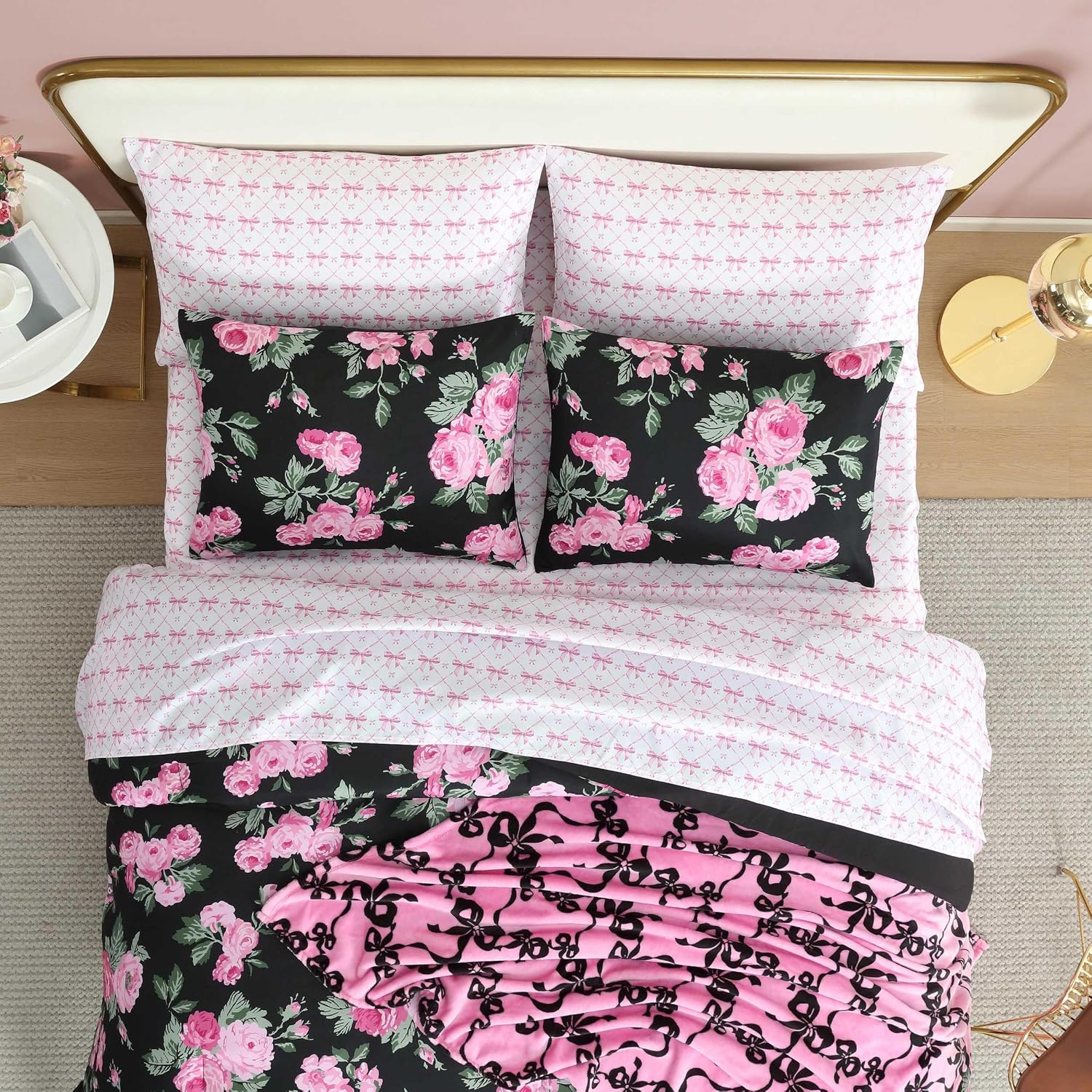 Betsey Johnson - Queen Bedding Set, Wrinkle-Resistant 8 Piece Bed Set, Ultra-Soft Comforter w/Matching Bed Sheets, Pillowcases & Throw Blanket, Lightweight for All-Season Comfort (Garden Floral Pink)