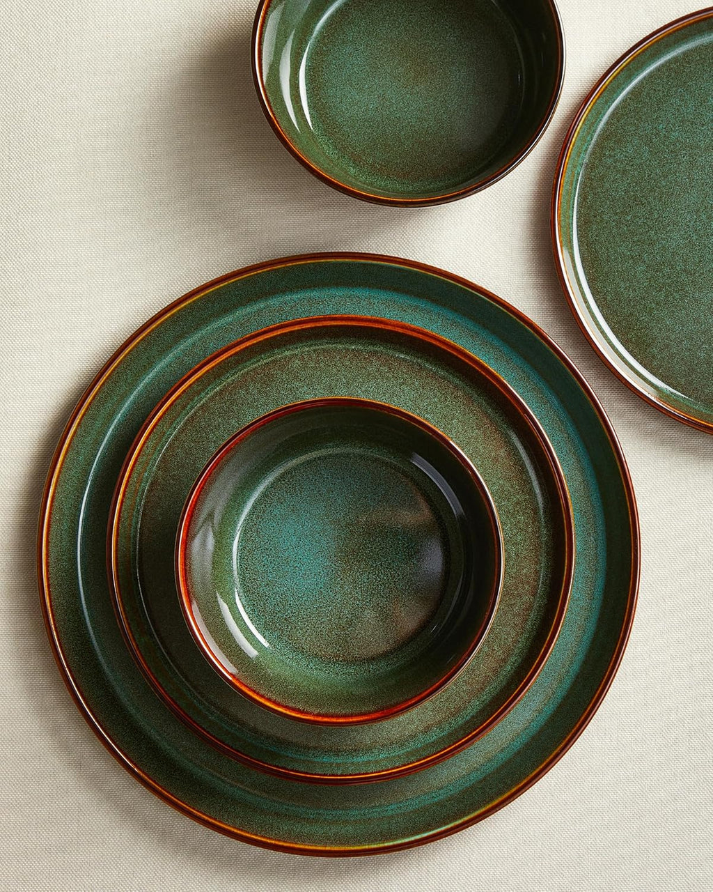 Pokini Plates and Bowls Sets for 8, Ceramic Dinnerware Sets, Kitchen Dish Set, Microwave & Dishwasher Safe Dishware, Highly Durable Handcrafted Dinner Set, Brown Green