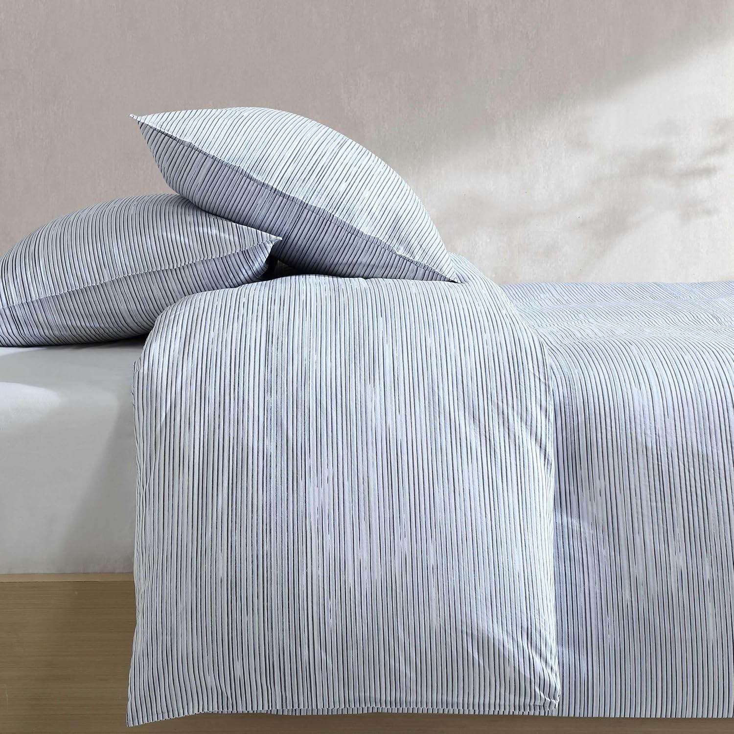 Calvin Klein - King Comforter Set, Crisp & Tailored Cooling Bedding w/a Naturally Smooth Cotton Percale Lightweight Feel – 3 Piece Bed Set with Matching Pillowcases (Wavy Striped Blue)