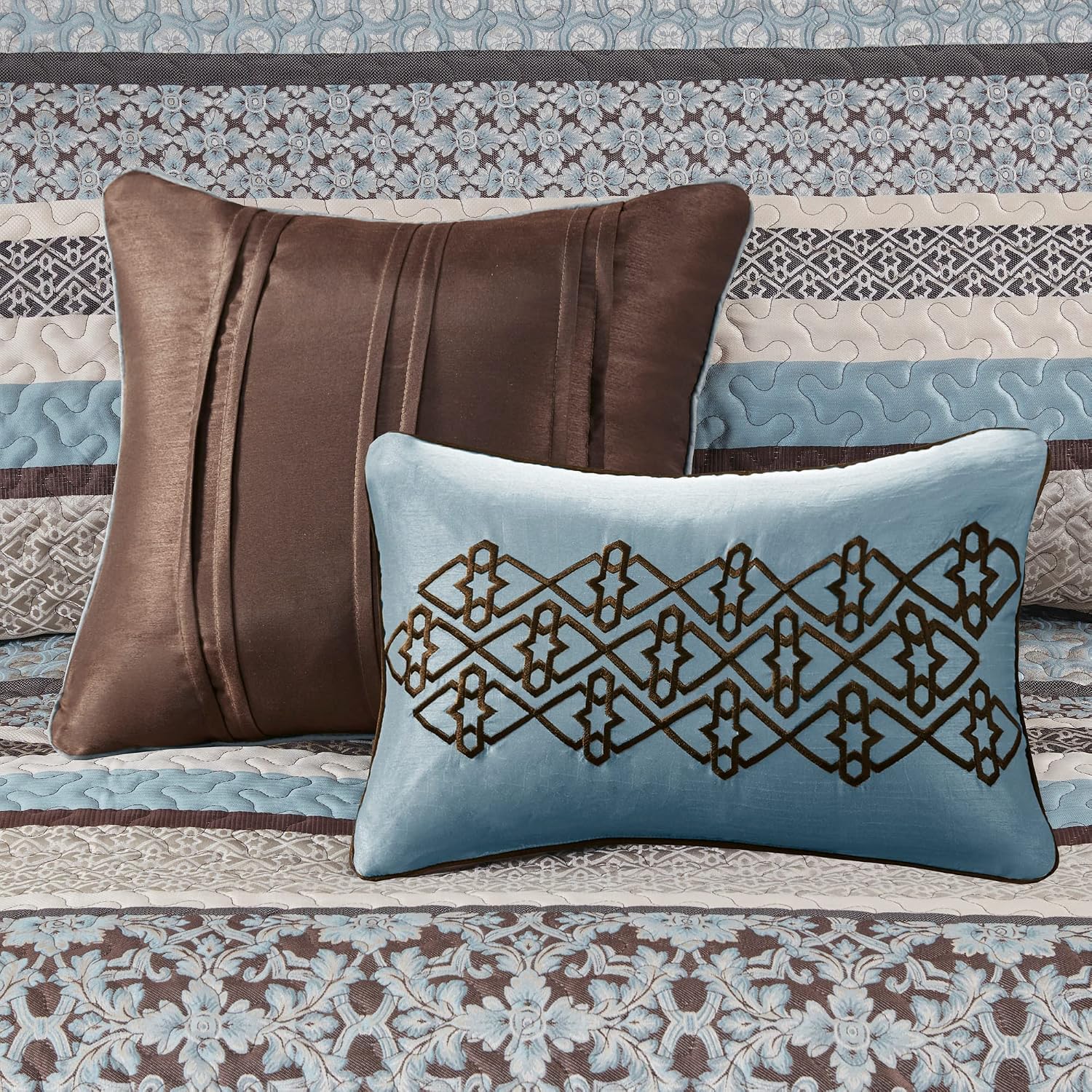 Madison Park Princeton Reversible Quilted Bedspread Set, Solid Reverse Summer Breathable, Lightweight All Season Bedding Layer, Matching Shams, Bedspread Queen(102'x118'), Blue 5 Piece
