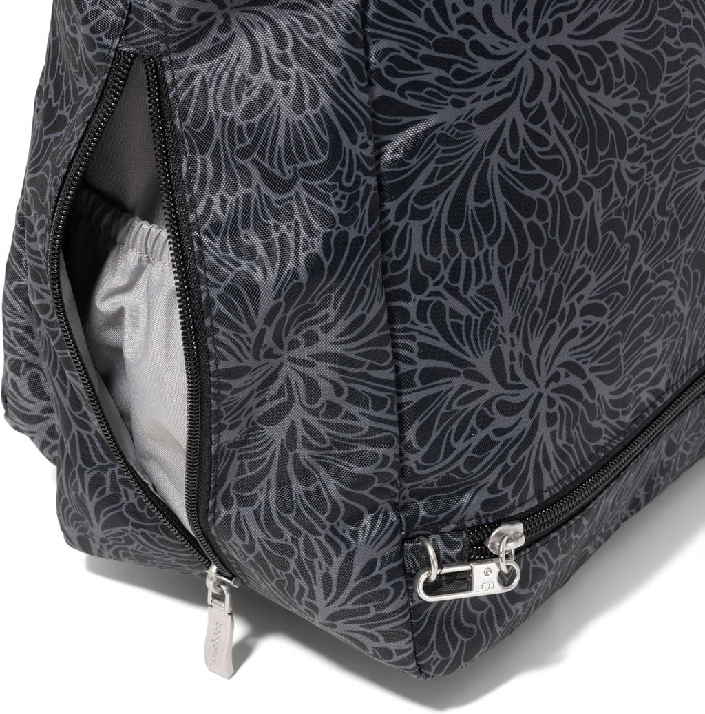 Baggallini Modern Shopper Tote