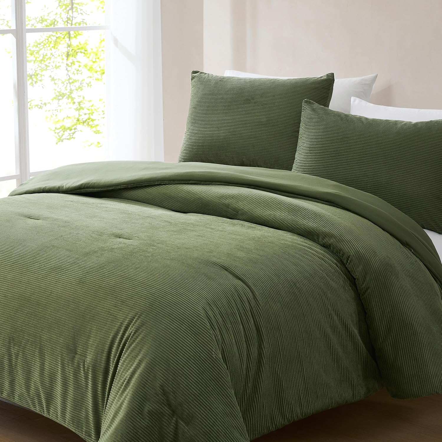 Lush Decor Arden Ribbed Corduroy Comforter 3 Piece Set Full/Queen Olive - Green Bedding Set - Soft Velvet Comforter - Teen Bedding - Retro Decor