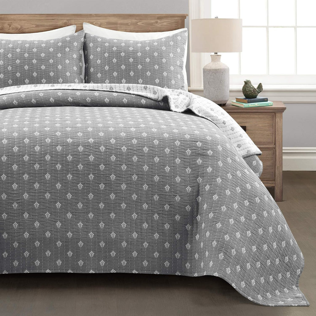 Lush Decor Hygge Kantha Pick Stitch Yarn Dyed Cotton Jacquard 3 Piece Quilt/Coverlet Set, Full/Queen, Gray & Off-White