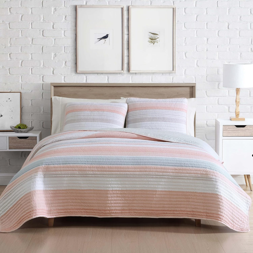 Beatrice Home Fashions Coralinn Striped 3-Piece Quilt Set, Lightweight, All-Seasons, King, Blush