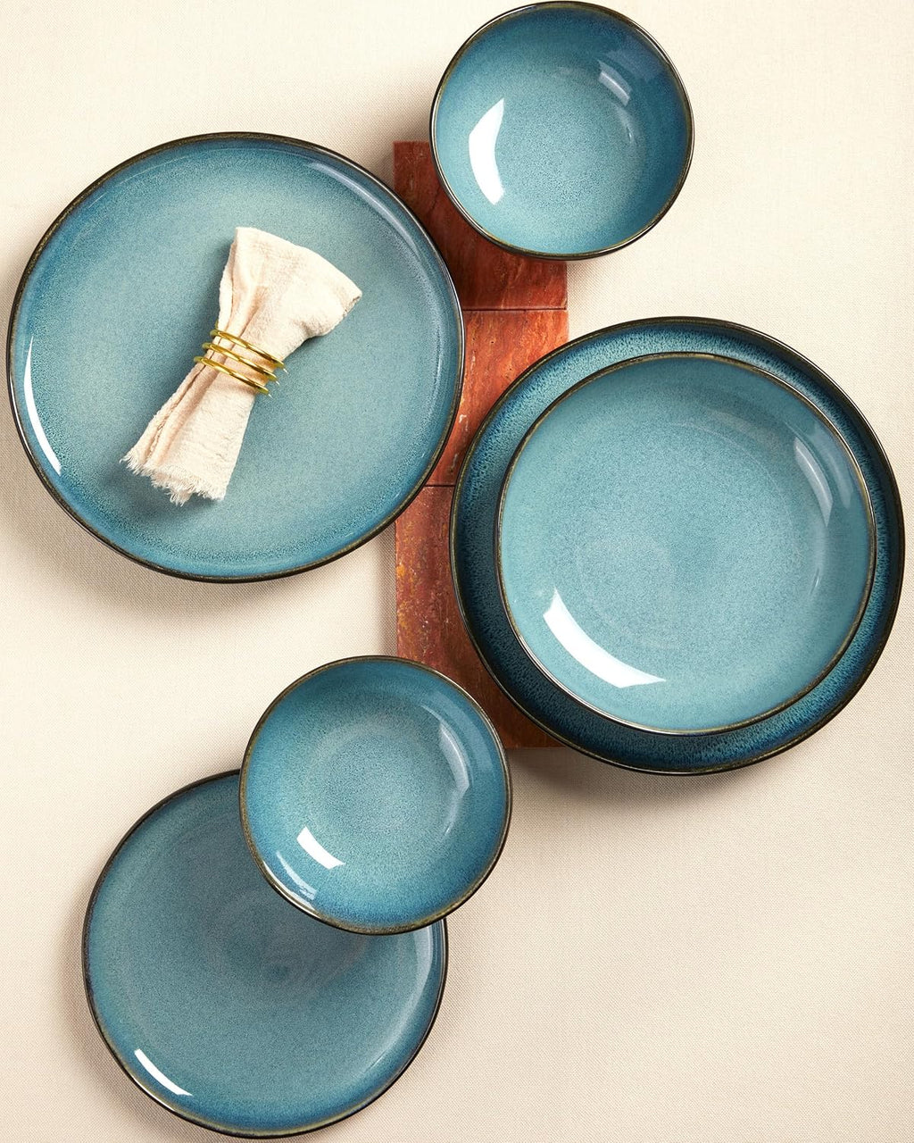 Pokini 24 Pieces Dinnerware Set for 6 with Pasta Bowls, Complete Ceramic Dish Set, Stackable & Glossy Stoneware Plate and Bowl Set for Effortless Everyday Hosting, Green Black