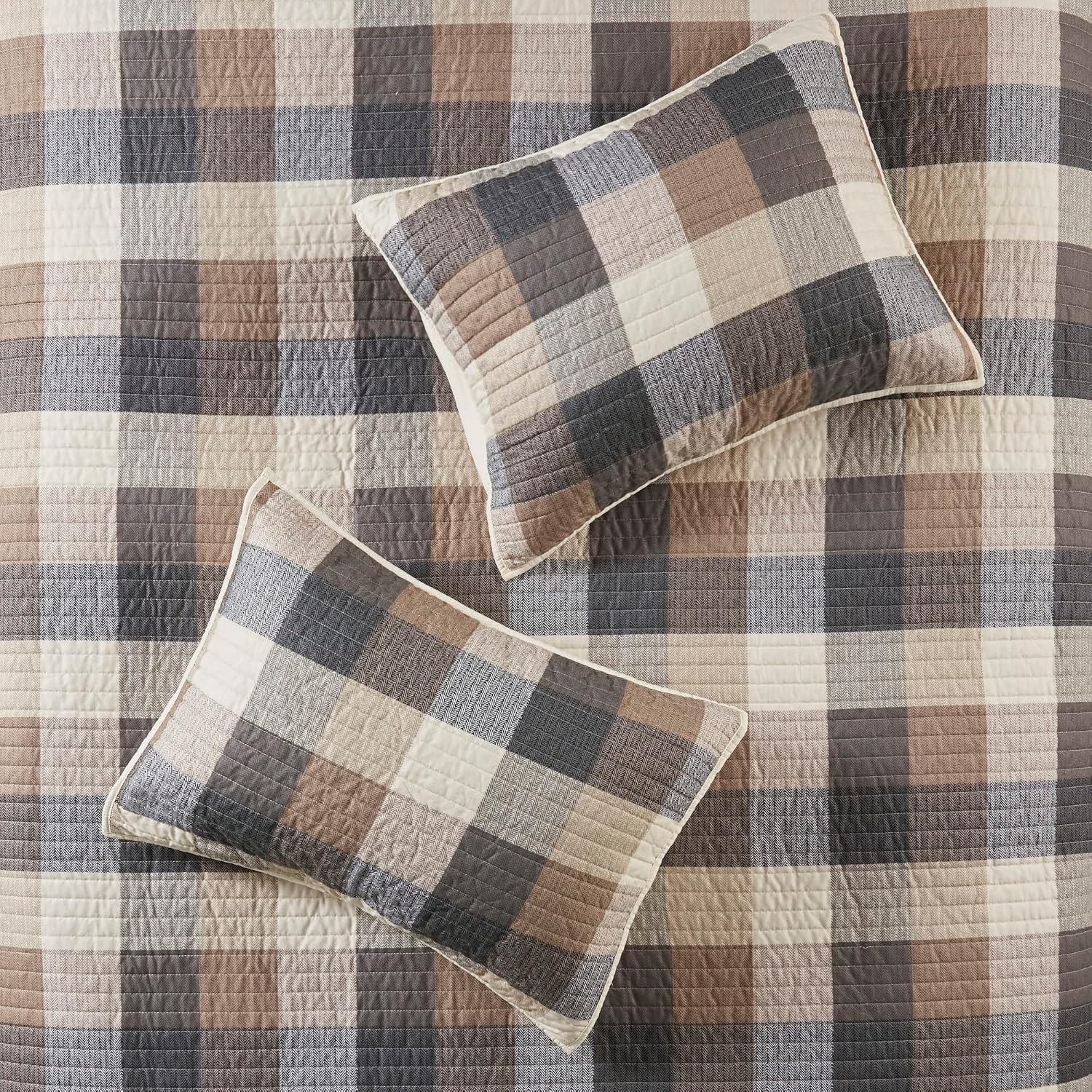 Madison Park Reversible Quilt Cabin Lifestyle Plaid Design - All Season, Breathable Coverlet Bedspread Bedding Set, Matching Shams, King/Cal King(104'x92'), Neutral 6 Piece