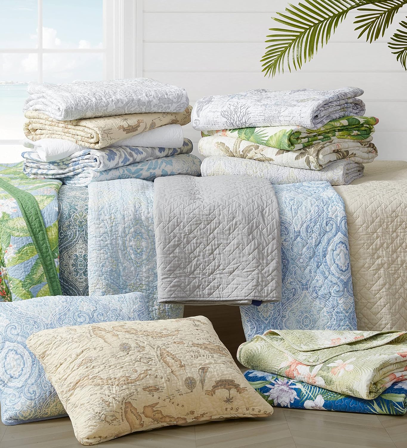 Tommy Bahama Quilt Set Reversible Cotton Bedding with Matching Shams, Lightweight Home Decor for All Seasons, Sky