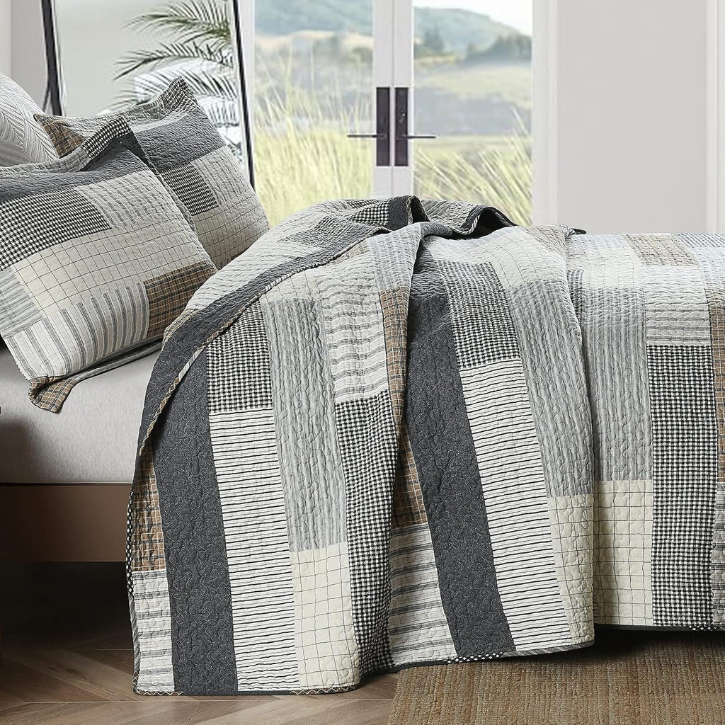 Quilts King Size, King Quilt Bedding Set Bedspread, 100% Cotton Patchwork Quilt for King Bed, 3 Pieces Plaid Farmhouse Reversible Lightweight Comforter Bed Spread, Grey/Tan/Black