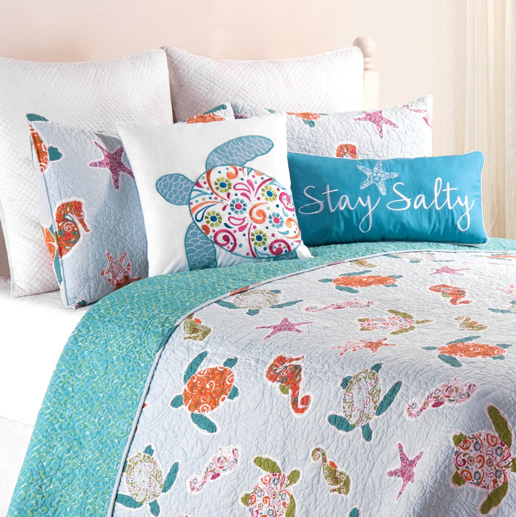 C&F Home St. Kitts 3-Piece King Quilt Set Versatile Summer Nautical Coastal Sea Turtles Seahorse Beach House Reversible Machine Wash Lightweight Coverlet Comforter Bedroom Bedding Decor Decoration