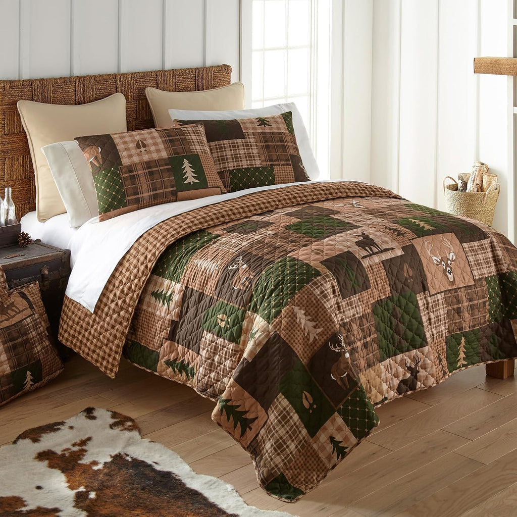 Donna Sharp Green Forest-King Quilt Set, Measures 104 x 96, Includes 1 Quilt and 2 King Shams, Machine Washable