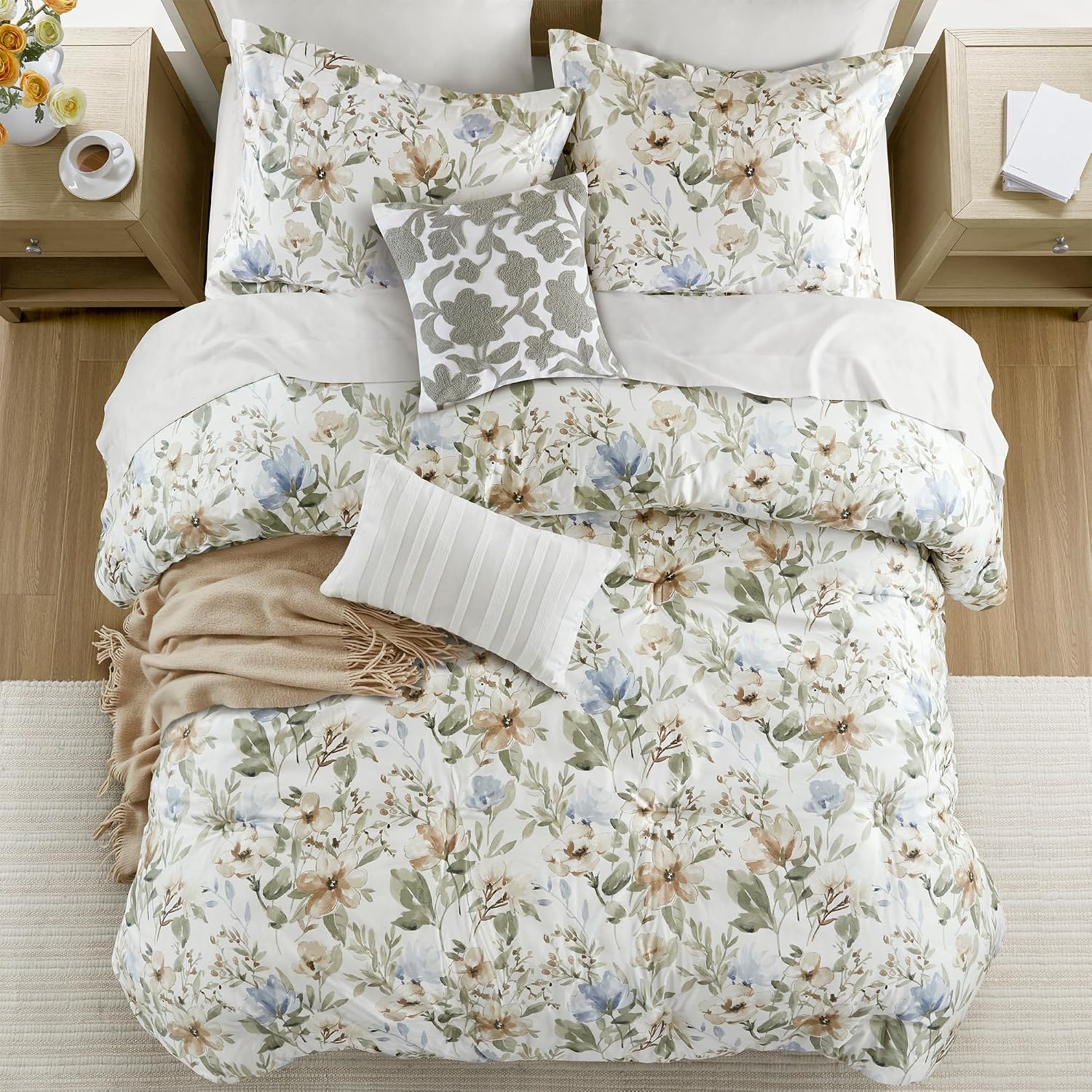 Harbor House King Comforter Set Watercolor Floral Print, 300TC Sateen Cotton Comforters, All Season Oversized Comforter, Shams, Bed Skirt, Décor Pillows, King, Multi, 6 Piece