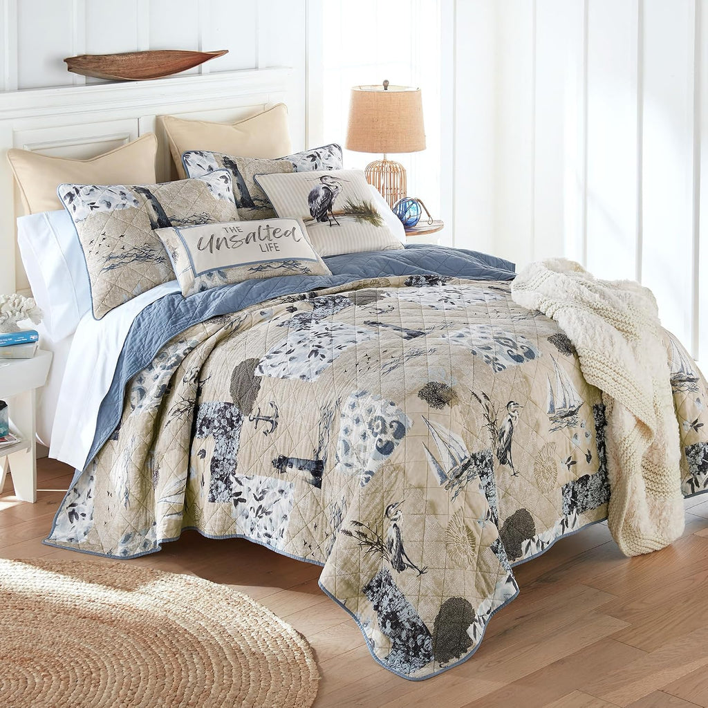 Donna Sharp Seascape-King Quilt Set, Measures 110 x 90, Includes 1 Quilt and 2 King Shams, Machine Washable