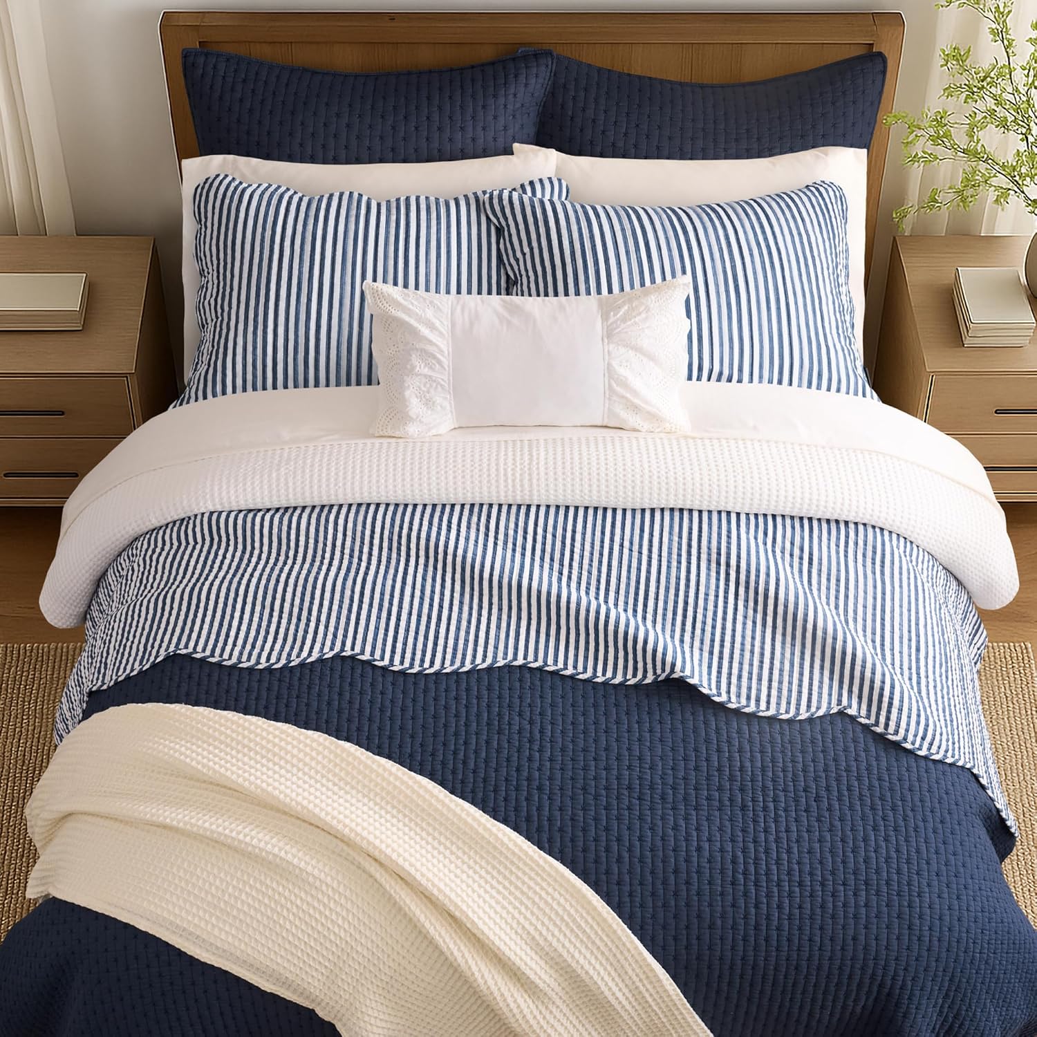 Levtex Home Cross Stitch Reversible Twin XL/Twin Quilt Set (68x86in) with 1 Pillow Sham (26x20in) - Stitch Texture - Navy - Cotton Twin/Twin Size Quilt Bedding Set - Lightweight, Soft, Pre-Washed
