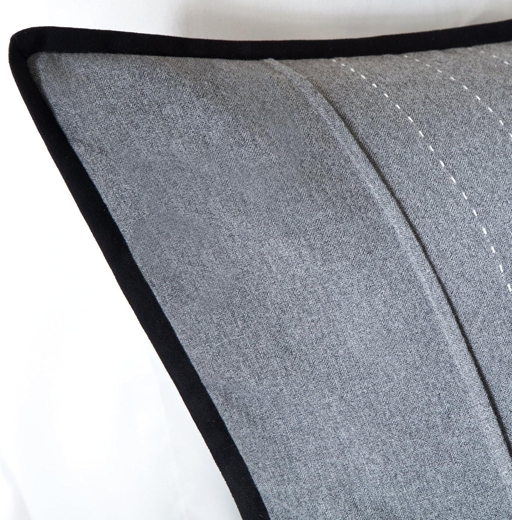 Madison Park Cozy Comforter Set Casual Blocks Design - All Season Bedding, Matching Bed Skirt, Decorative Pillows, Bridgeport Herringbone, Black Dark Grey King(104'x92') 7 Piece