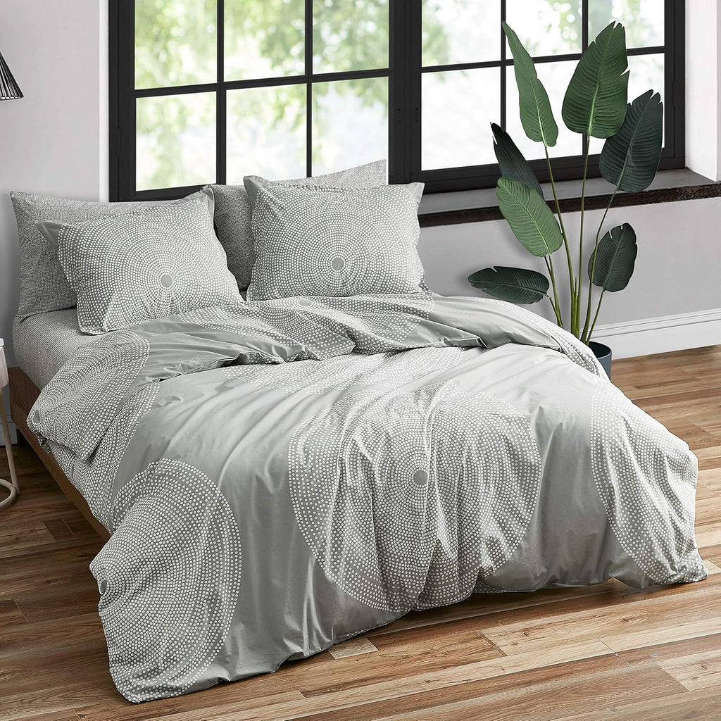 Marimekko - Queen Duvet Cover Set, Smooth Cotton Percale Bedding with Matching Shams, Lightweight Home Decor (Fokus Grey, Queen)